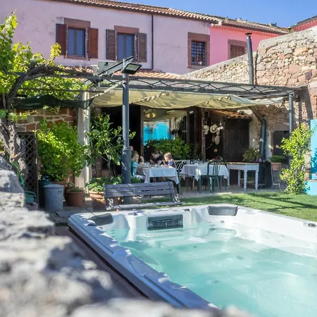 S'asilo Boutique - North Sardinia - Village 3* Banari