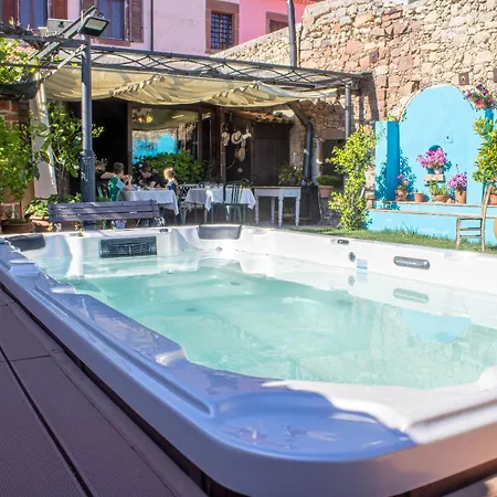 Bed & Breakfast S'asilo Boutique - North Sardinia - Village