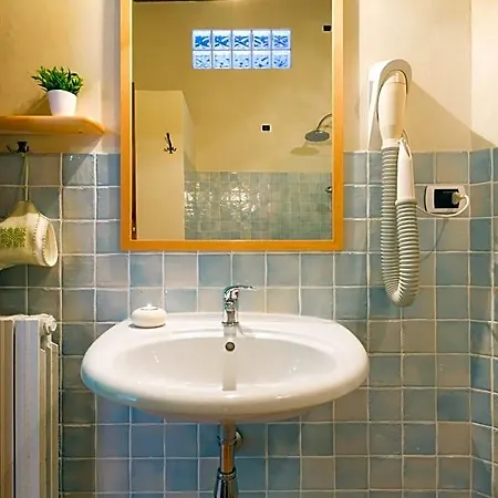 S'asilo Boutique - North Sardinia - Village Bed & Breakfast Banari